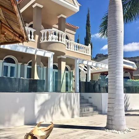 Costa Adeje Tenerife Vila